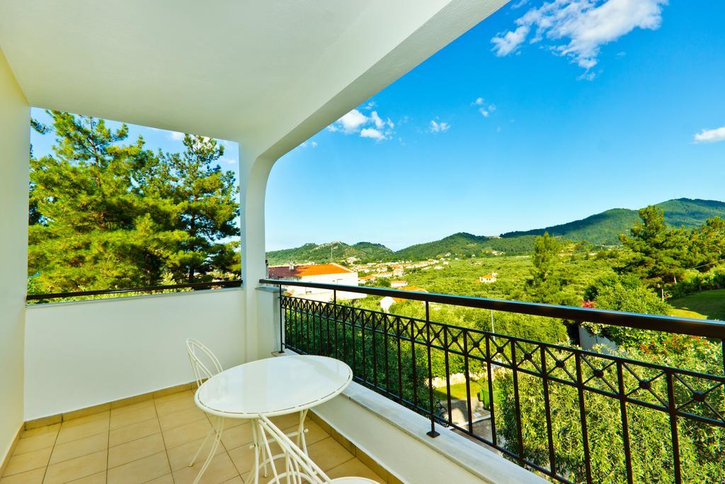 Thassian Villas ลีเมนาส ภายนอก รูปภาพ