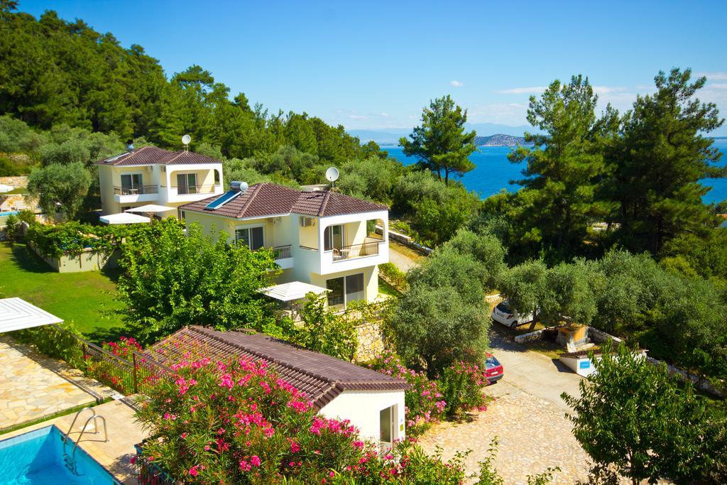 Thassian Villas ลีเมนาส ภายนอก รูปภาพ